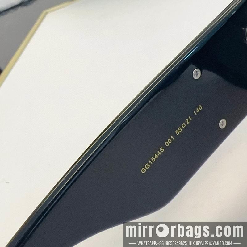 Gucci Glasses smx128