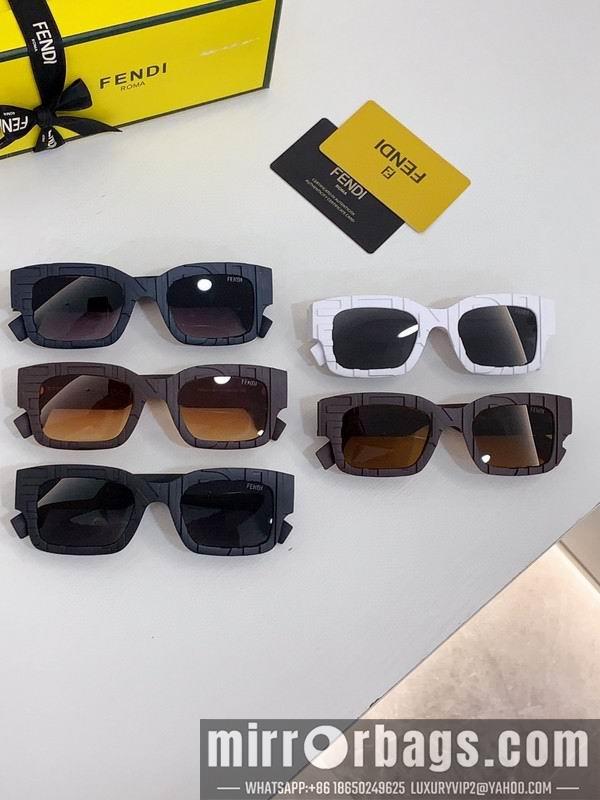 Fendi Glasses smh30