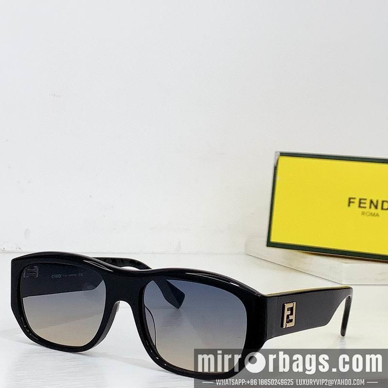 Fendi Glasses smx44