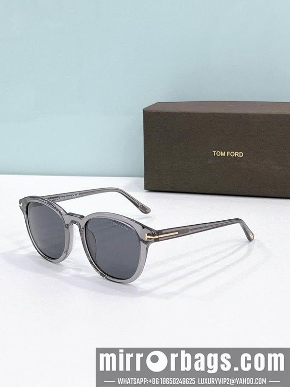 Tom Ford Glasses smx131