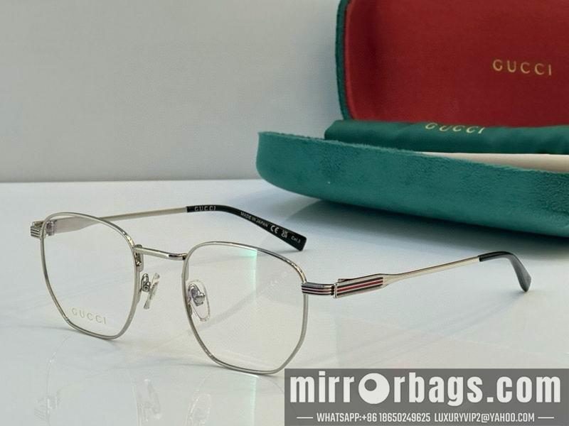 Gucci Glasses smh13
