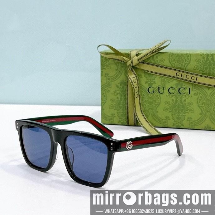 Gucci Glasses smx90