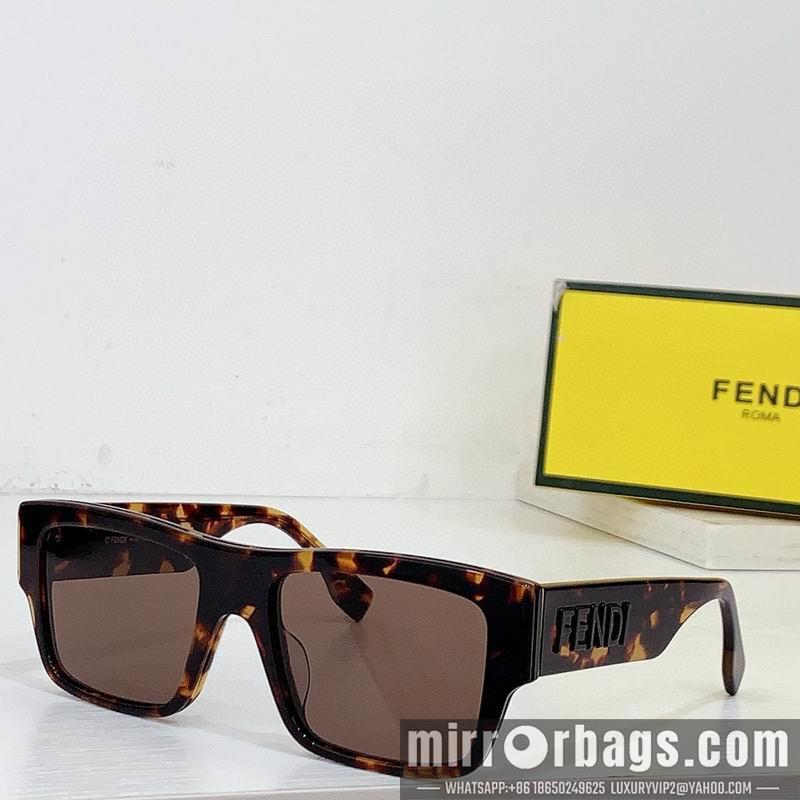 Fendi Glasses smx72