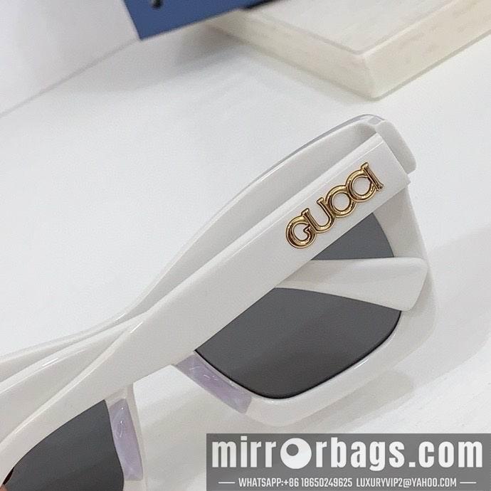 Gucci Glasses smr13