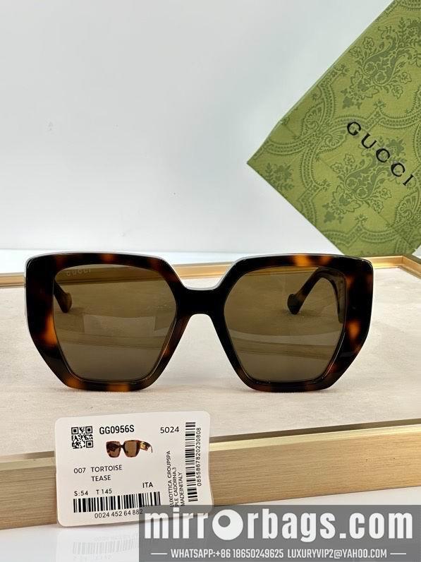 Gucci Glasses smx202