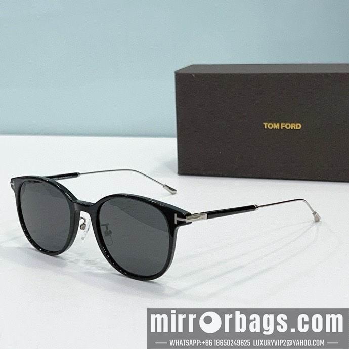 Tom Ford Glasses smx43