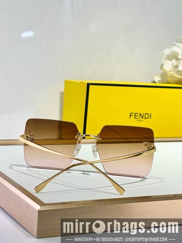Fendi Glasses smh101