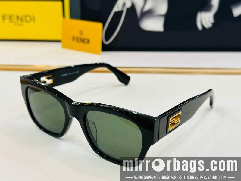 Fendi Glasses smx119