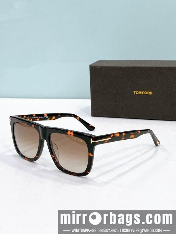 Tom Ford Glasses smx127