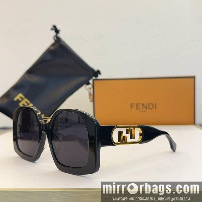Fendi Glasses smx148