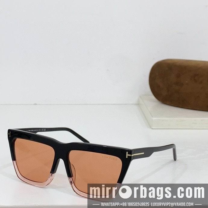 Tom Ford Glasses smx152