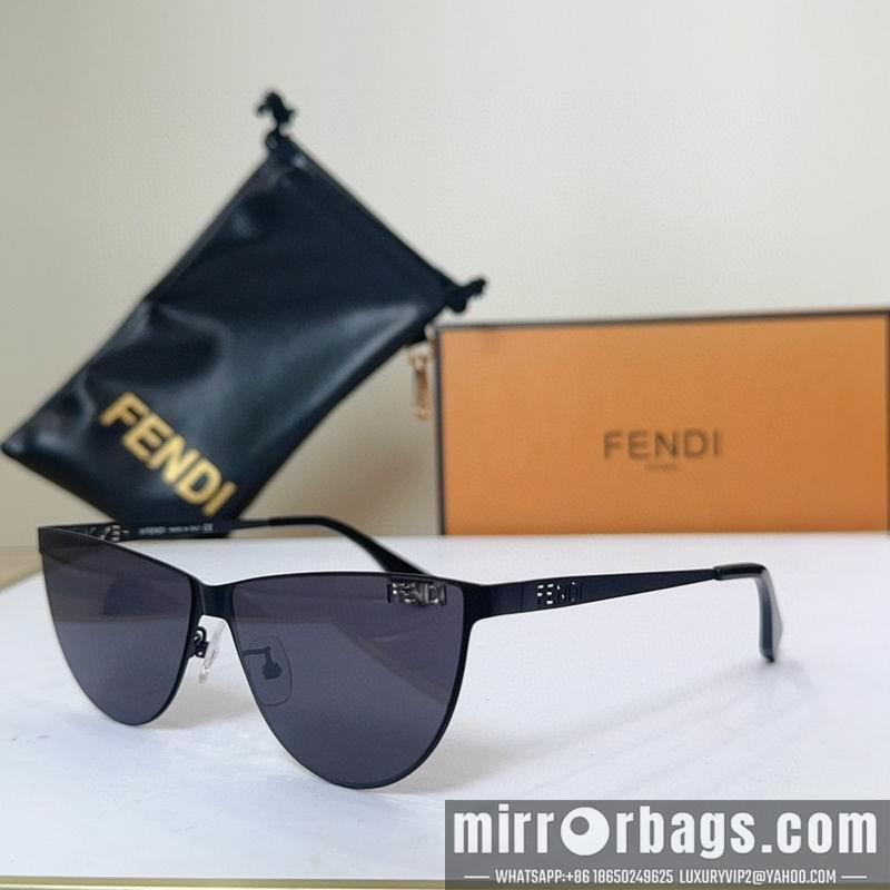 Fendi Glasses smh50