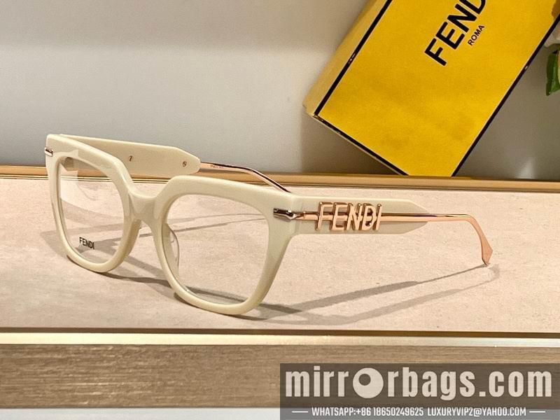 Fendi Glasses smx48