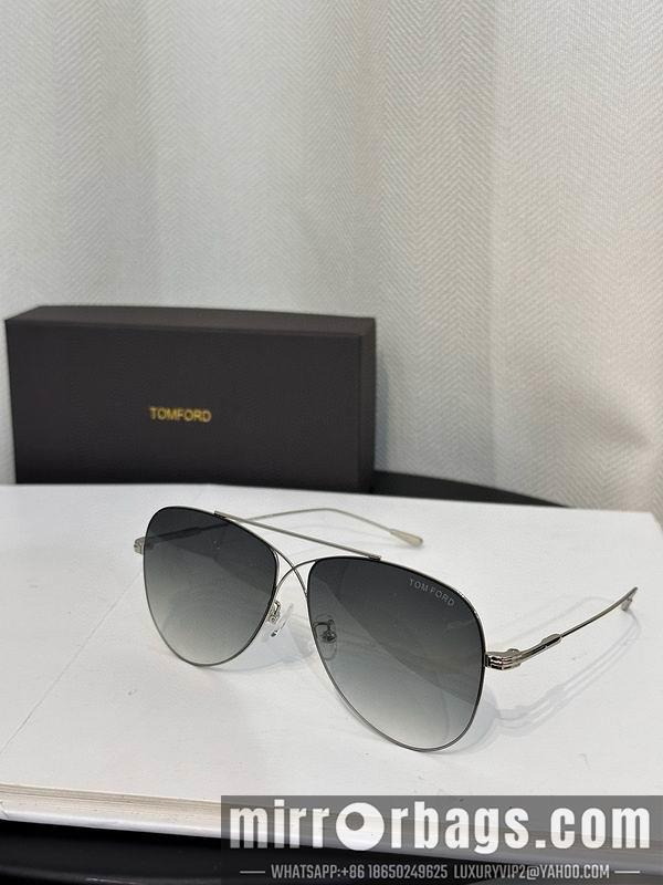 Tom Ford Glasses smx81