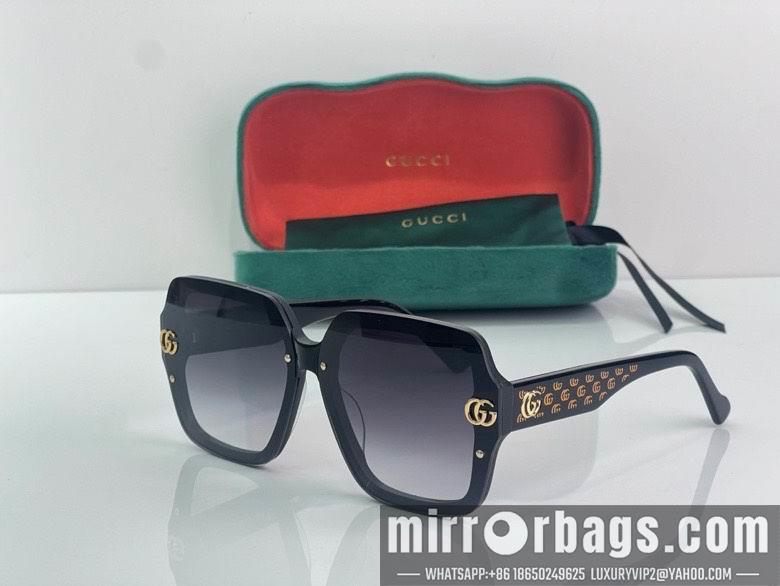 Gucci Glasses smx71