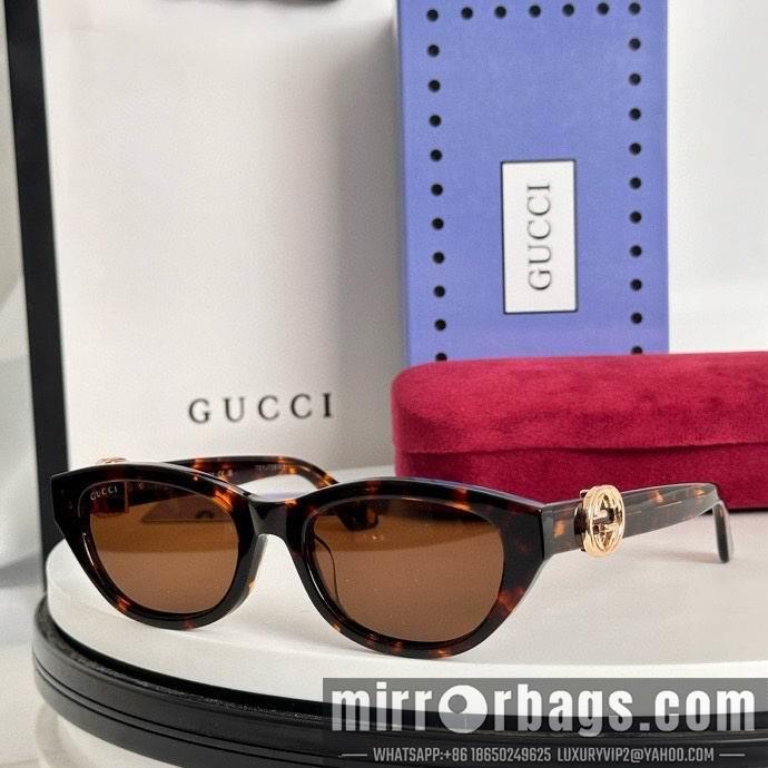 Gucci Glasses smx172