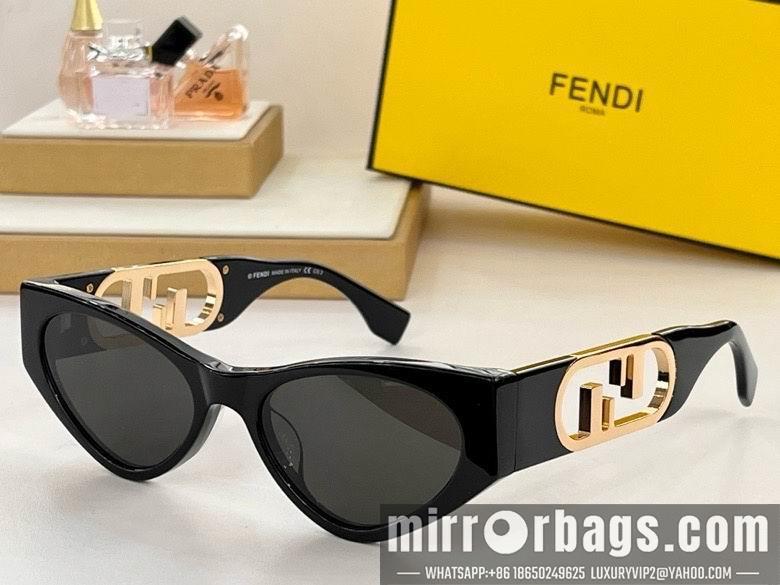 Fendi Glasses smx89
