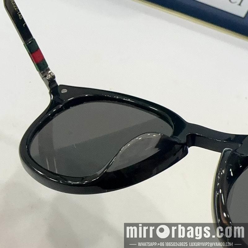 Gucci Glasses smh60