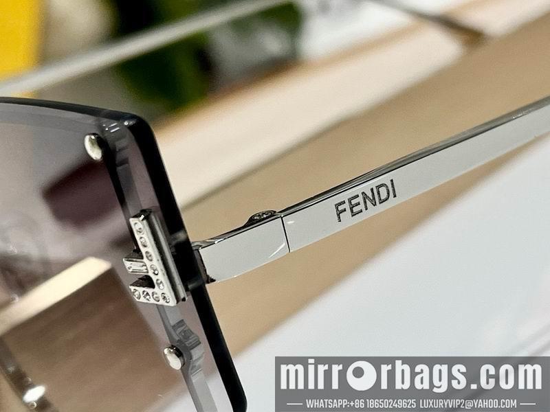 Fendi Glasses smx76