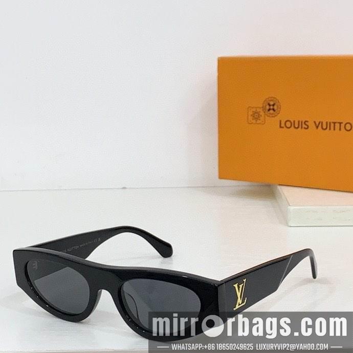 LV Glasses smx212