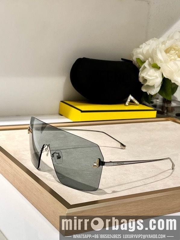 Fendi Glasses smx73