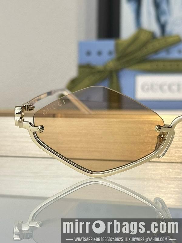 Gucci Glasses smx141