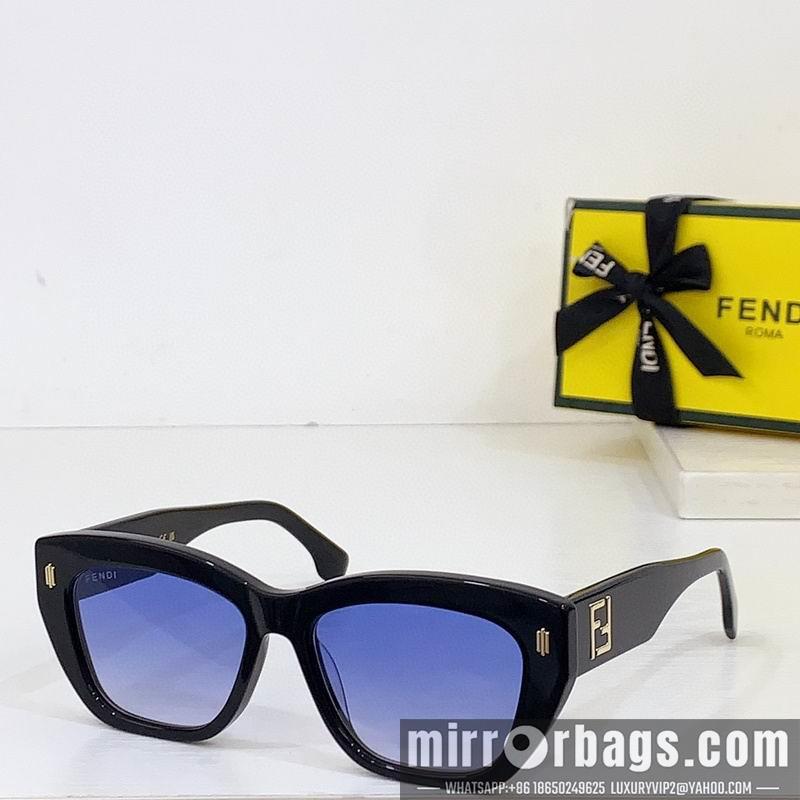 Fendi Glasses smh34