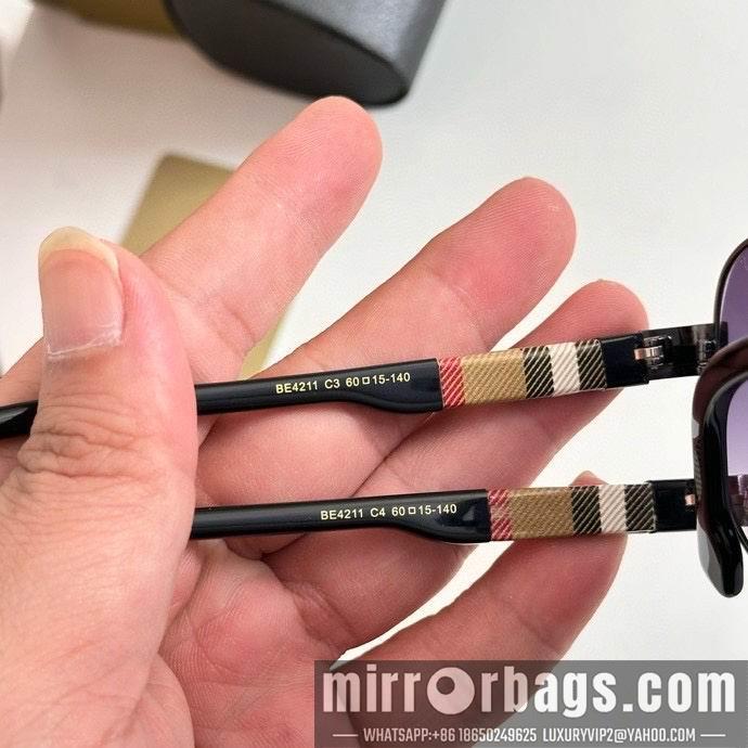 Burberry Glasses smx83