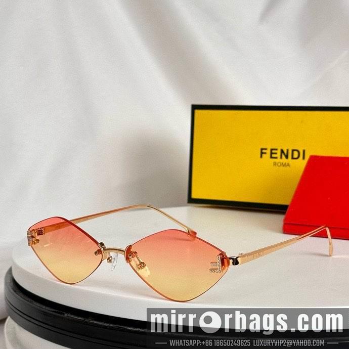 Fendi Glasses smx126