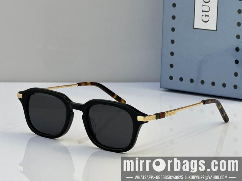 Gucci Glasses smh50
