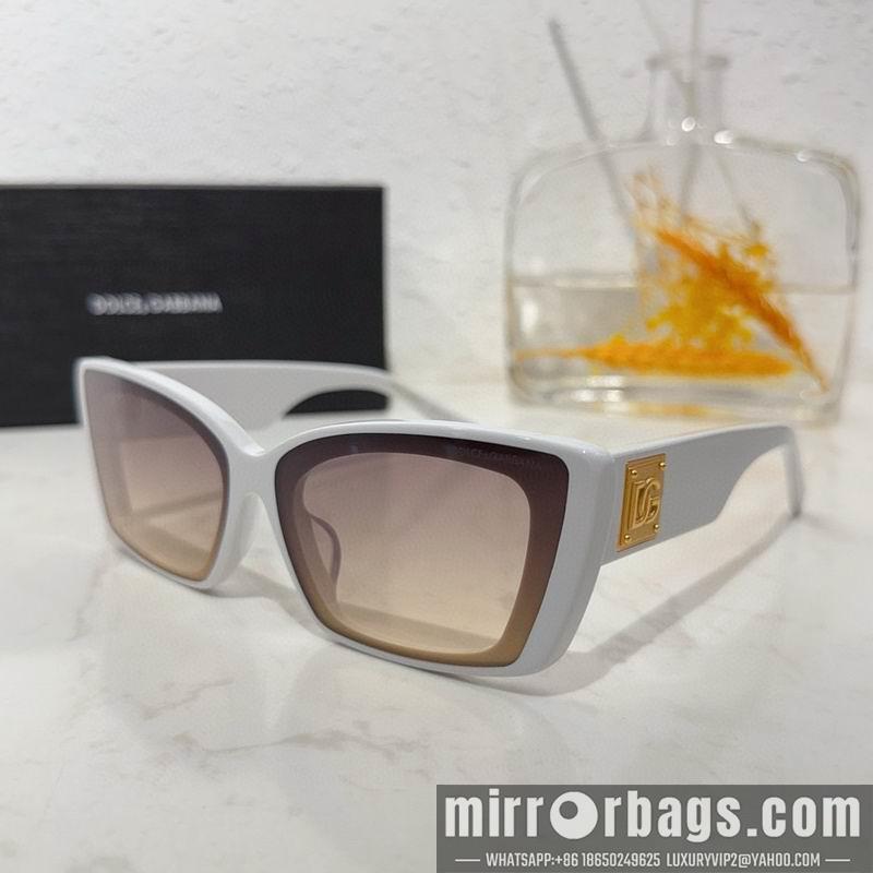 DG Glasses 010210