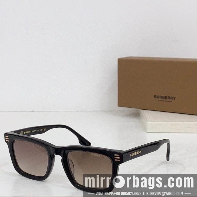Burberry Glasses smx81