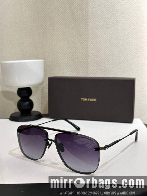 Tom Ford Glasses smx106
