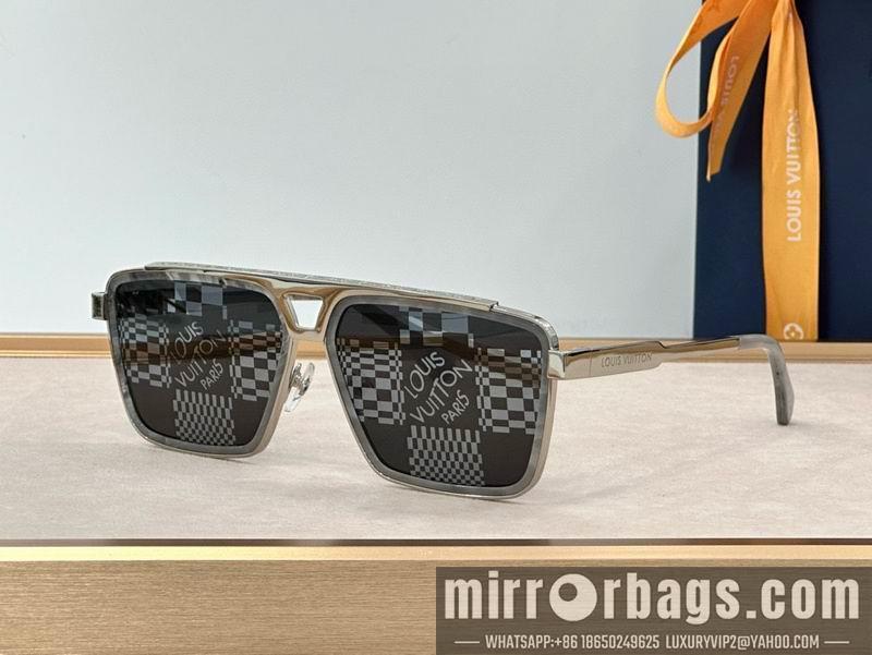 LV Glasses smx97