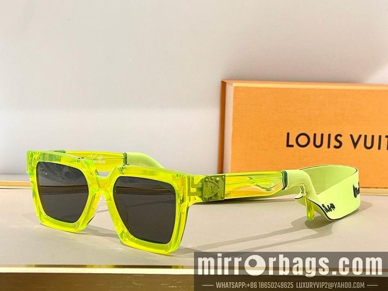 LV Glasses smh172