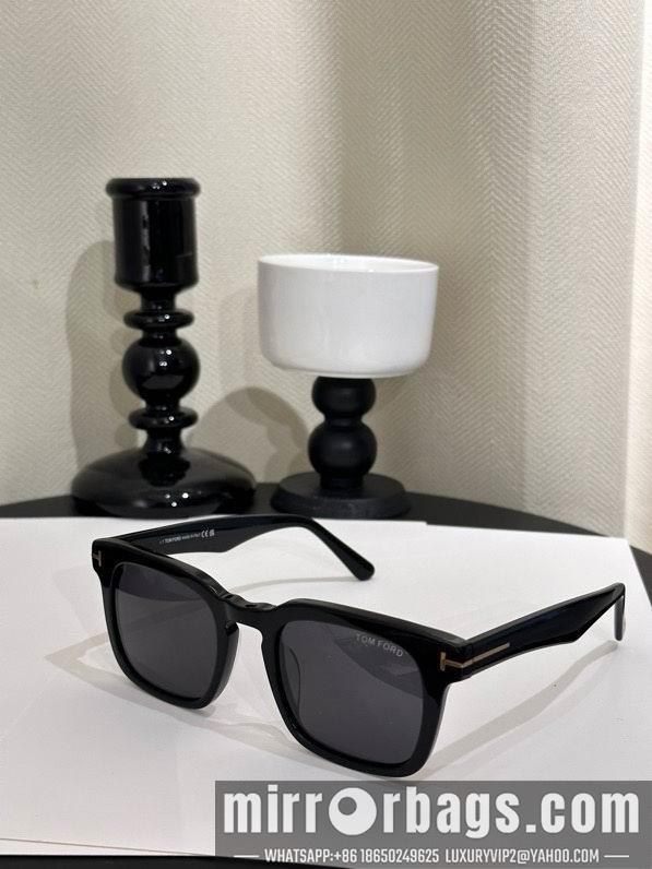 Tom Ford Glasses smx107