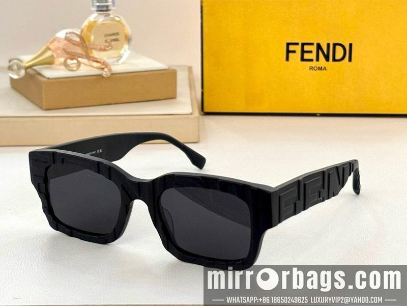 Fendi Glasses smx99