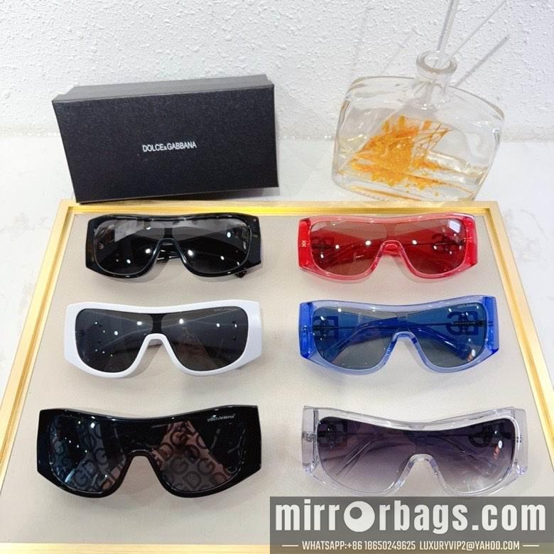 DG Glasses 010201
