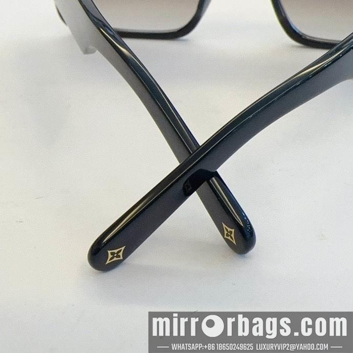 LV Glasses smx207