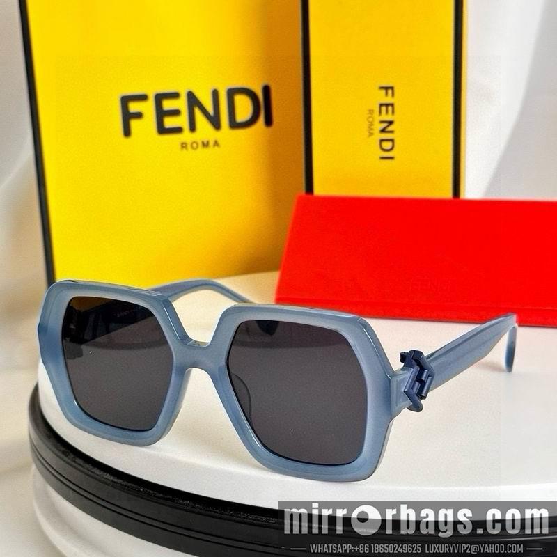 Fendi Glasses smh100