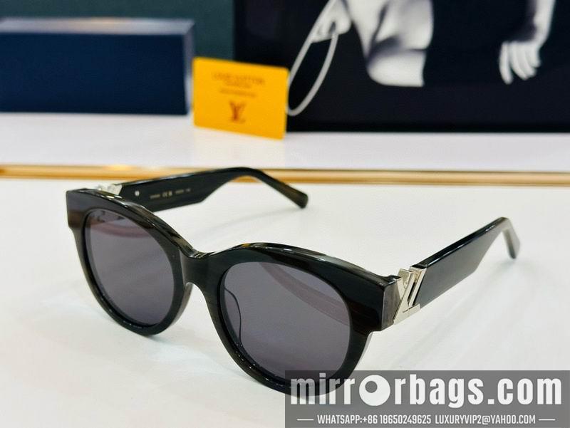 LV Glasses smr74