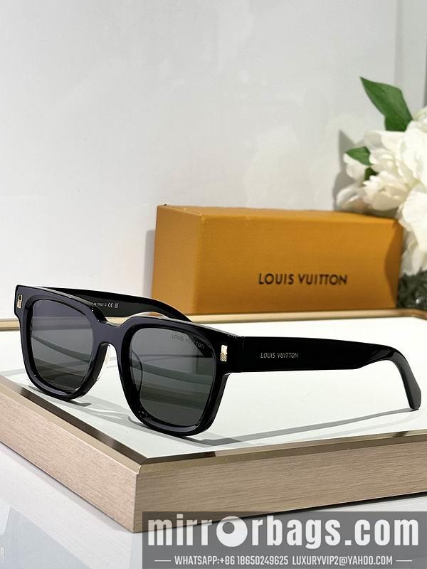 LV Glasses smh107