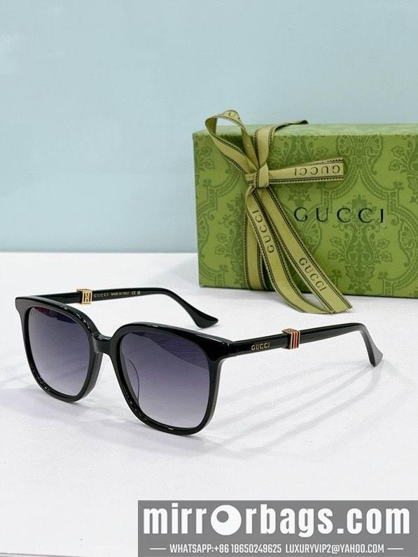 Gucci Glasses smx107
