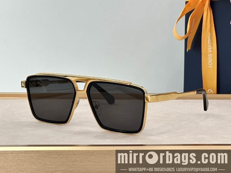 LV Glasses smx97