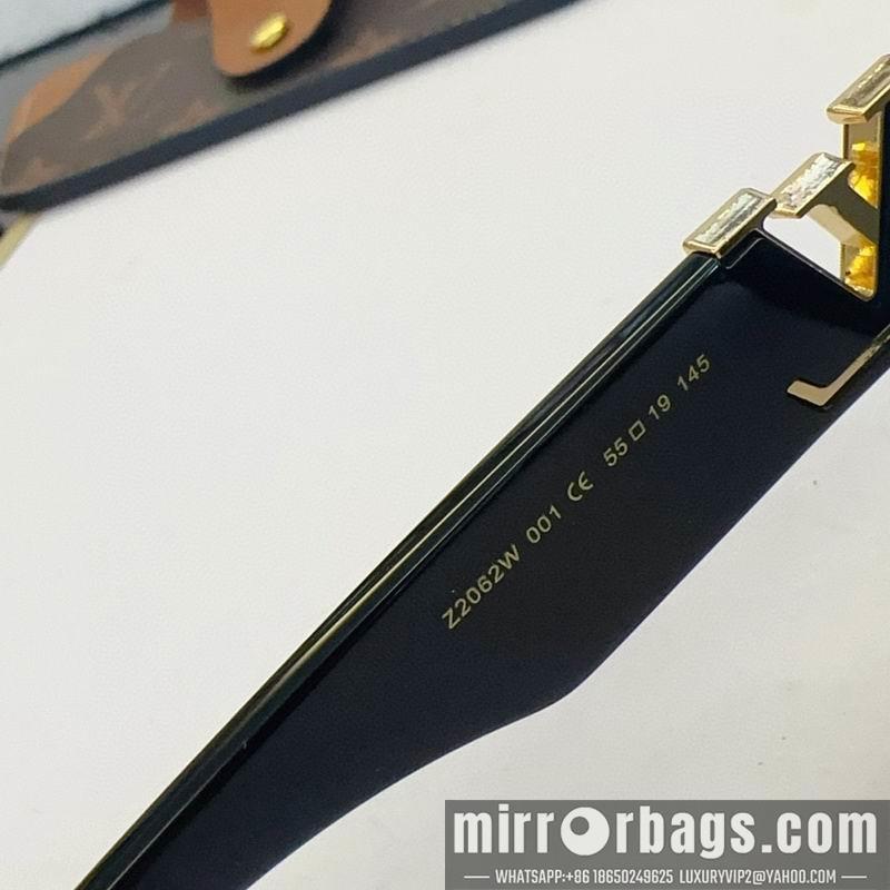 LV Glasses smx158