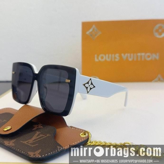 LV Glasses smx210