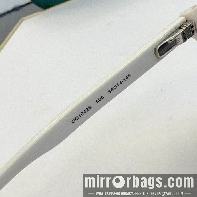 Gucci Glasses smx125
