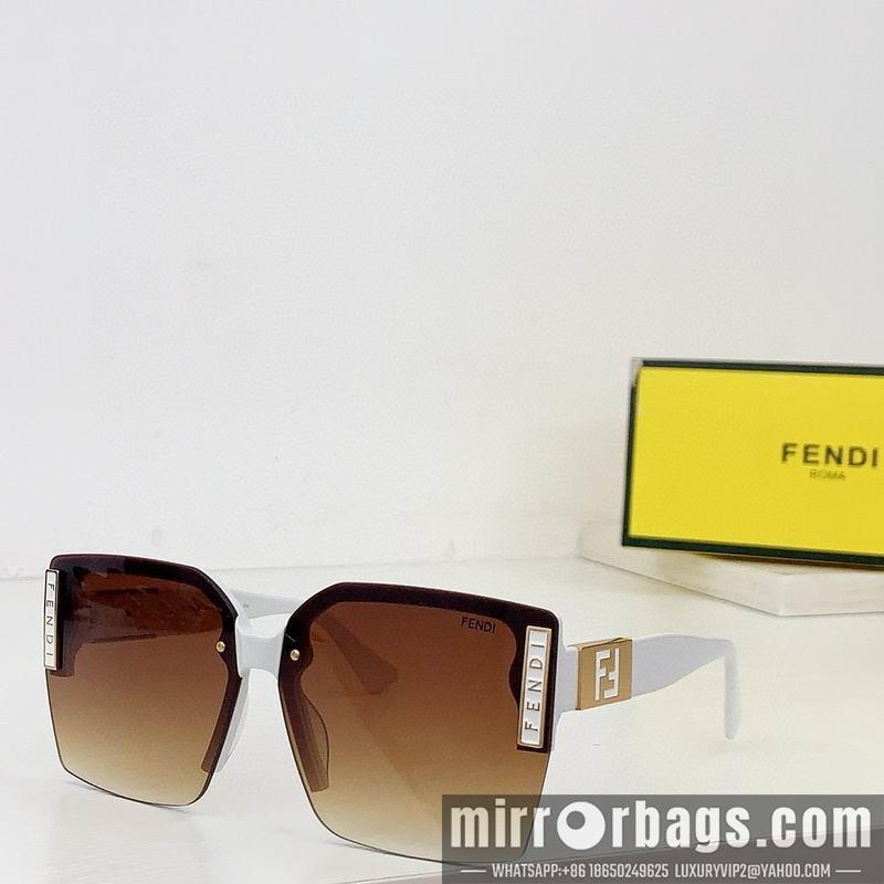 Fendi Glasses smx42