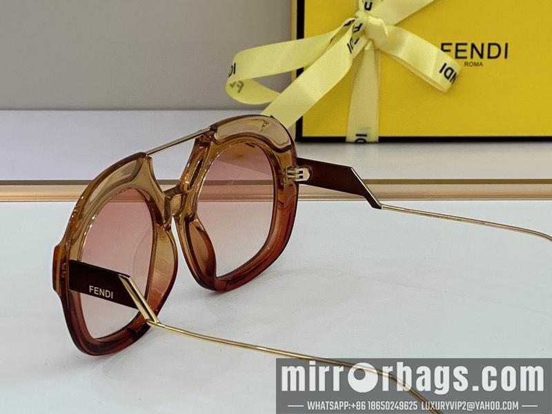 Fendi Glasses smx55