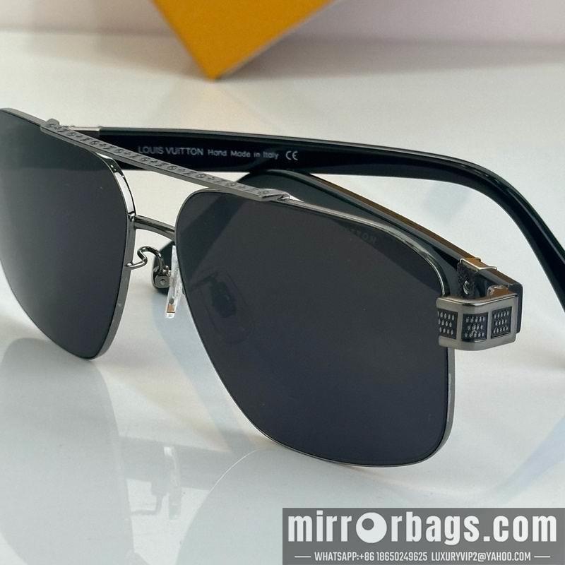 LV Glasses smx111